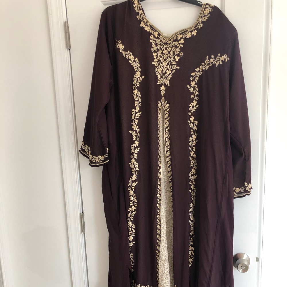 Muslim Abaya With Beautiful Designs